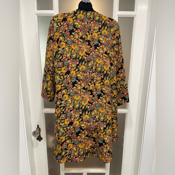 Bright LulaRoe kimono Sz L - Picture 2 of 2